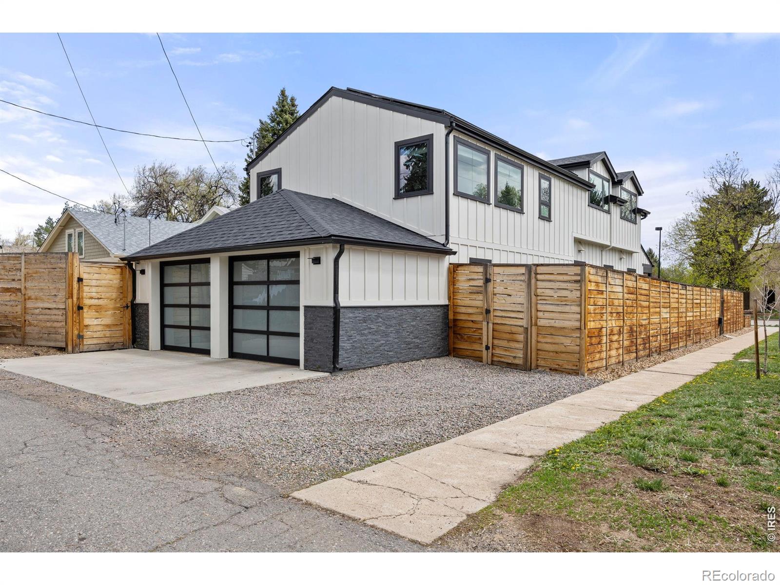 1175 Evergreen Avenue