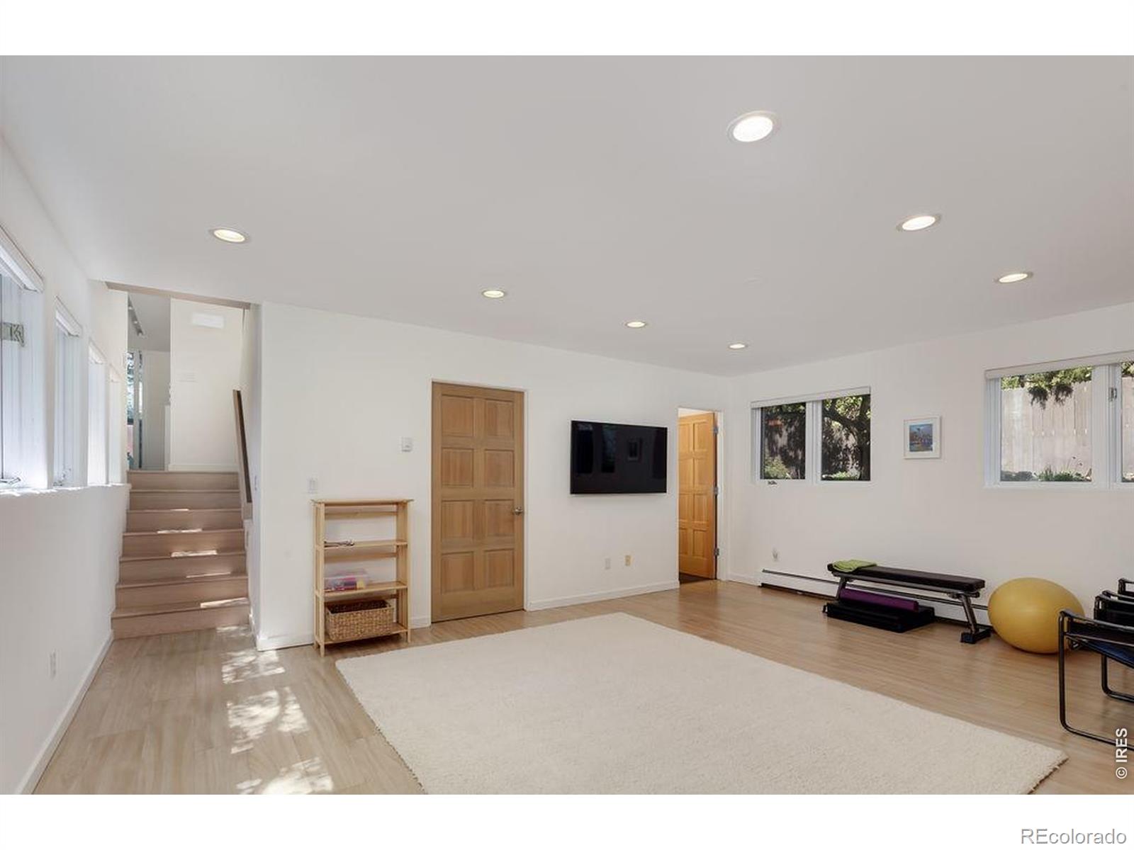 2535 Sumac Ave. Avenue