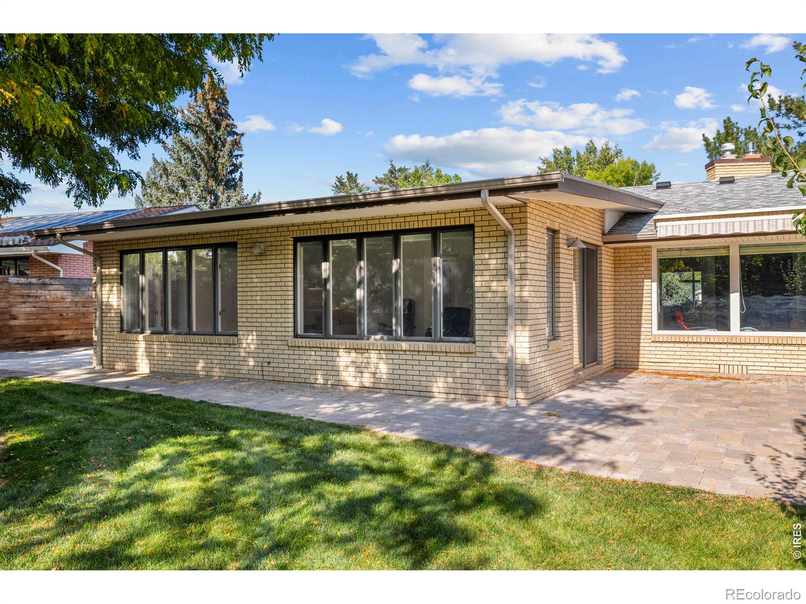2739 Grinnell Drive