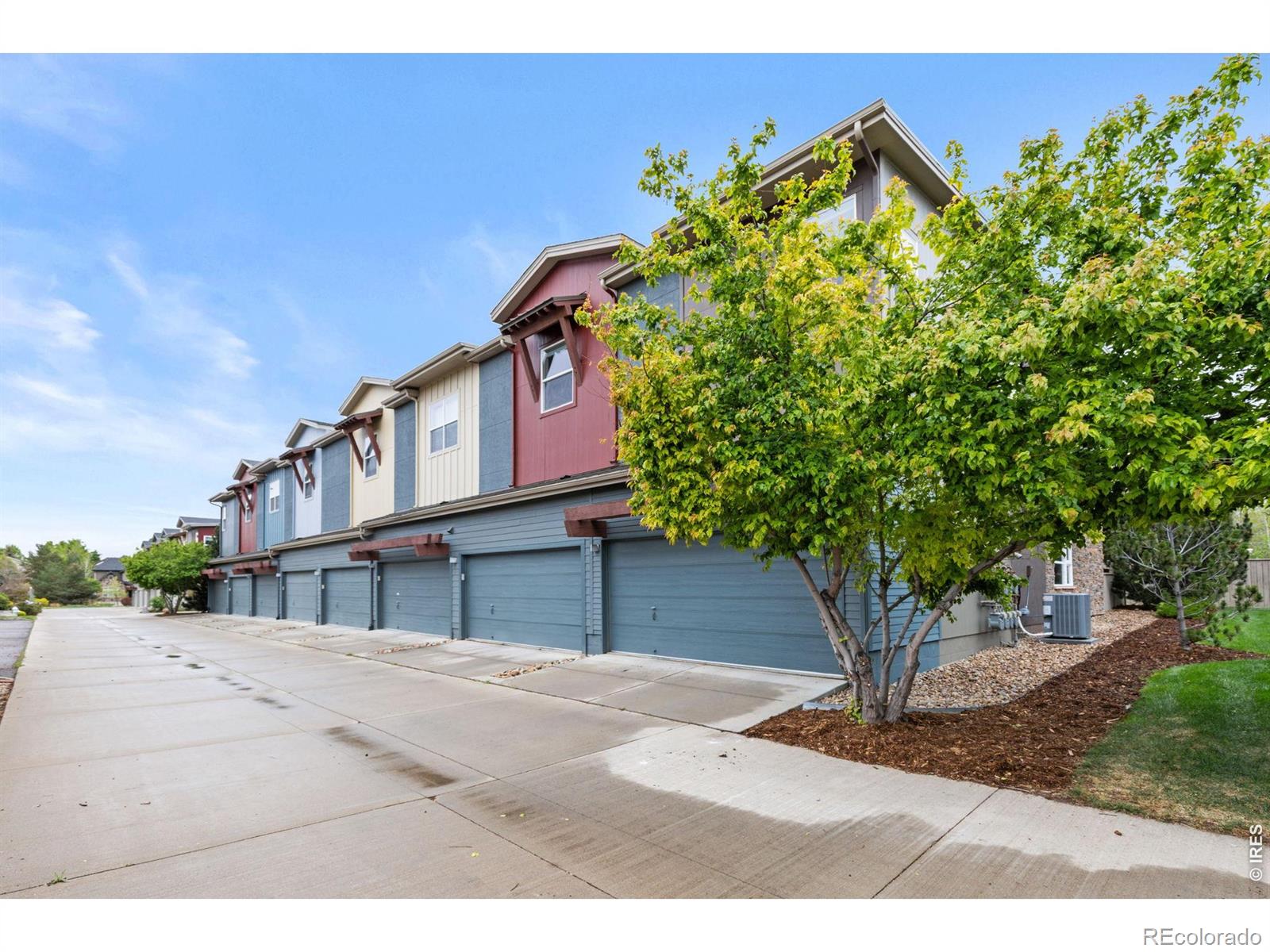 4194 Longview Lane
