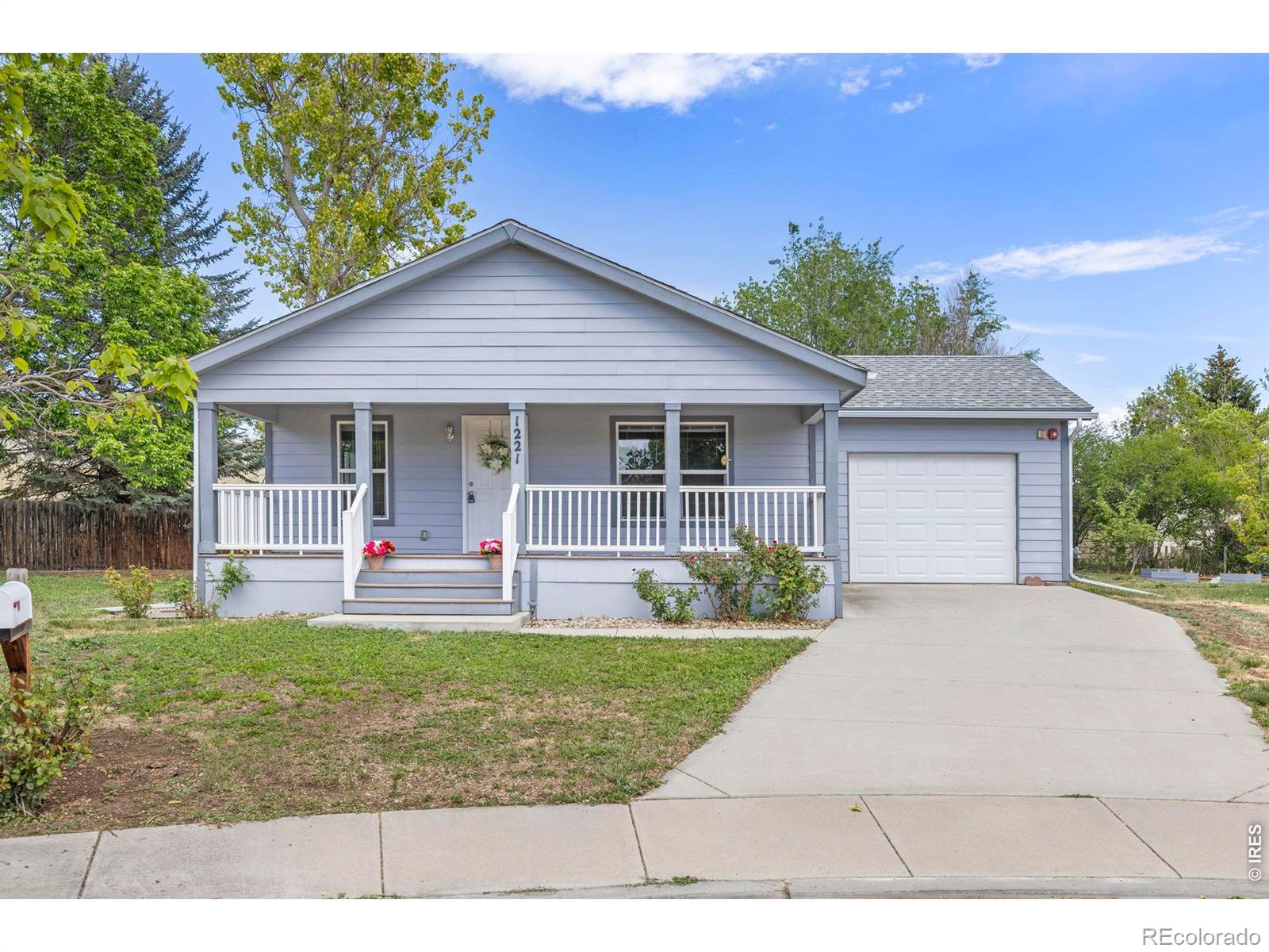 1221 Raven Place