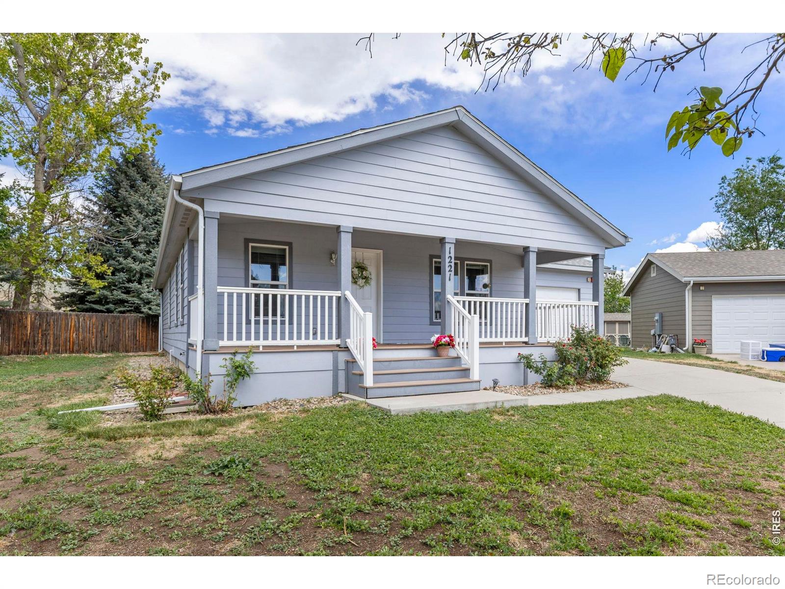 1221 Raven Place