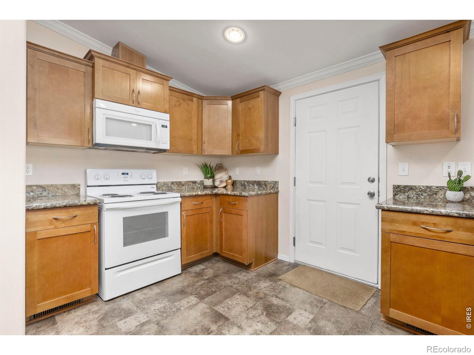 1221 Raven Place