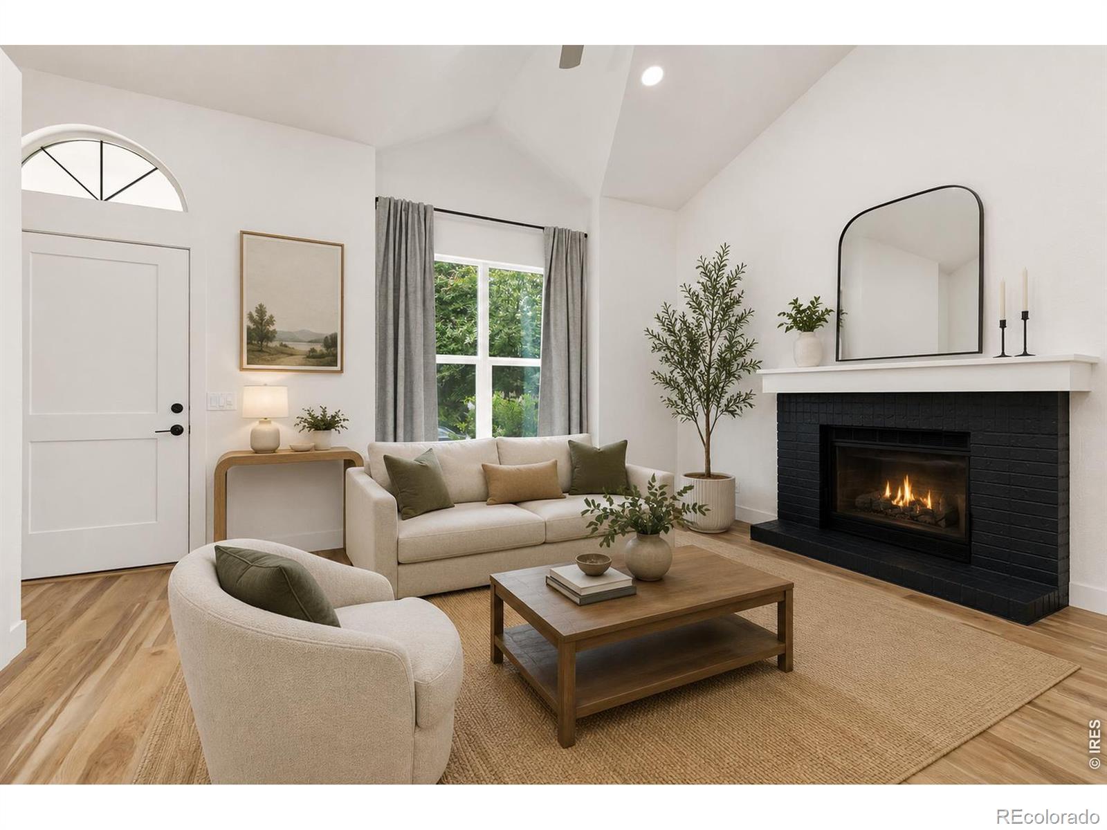 712 Cameron Lane