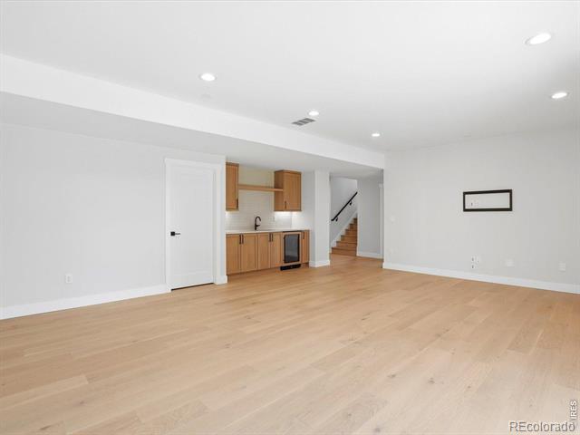 936 Sunflower Street