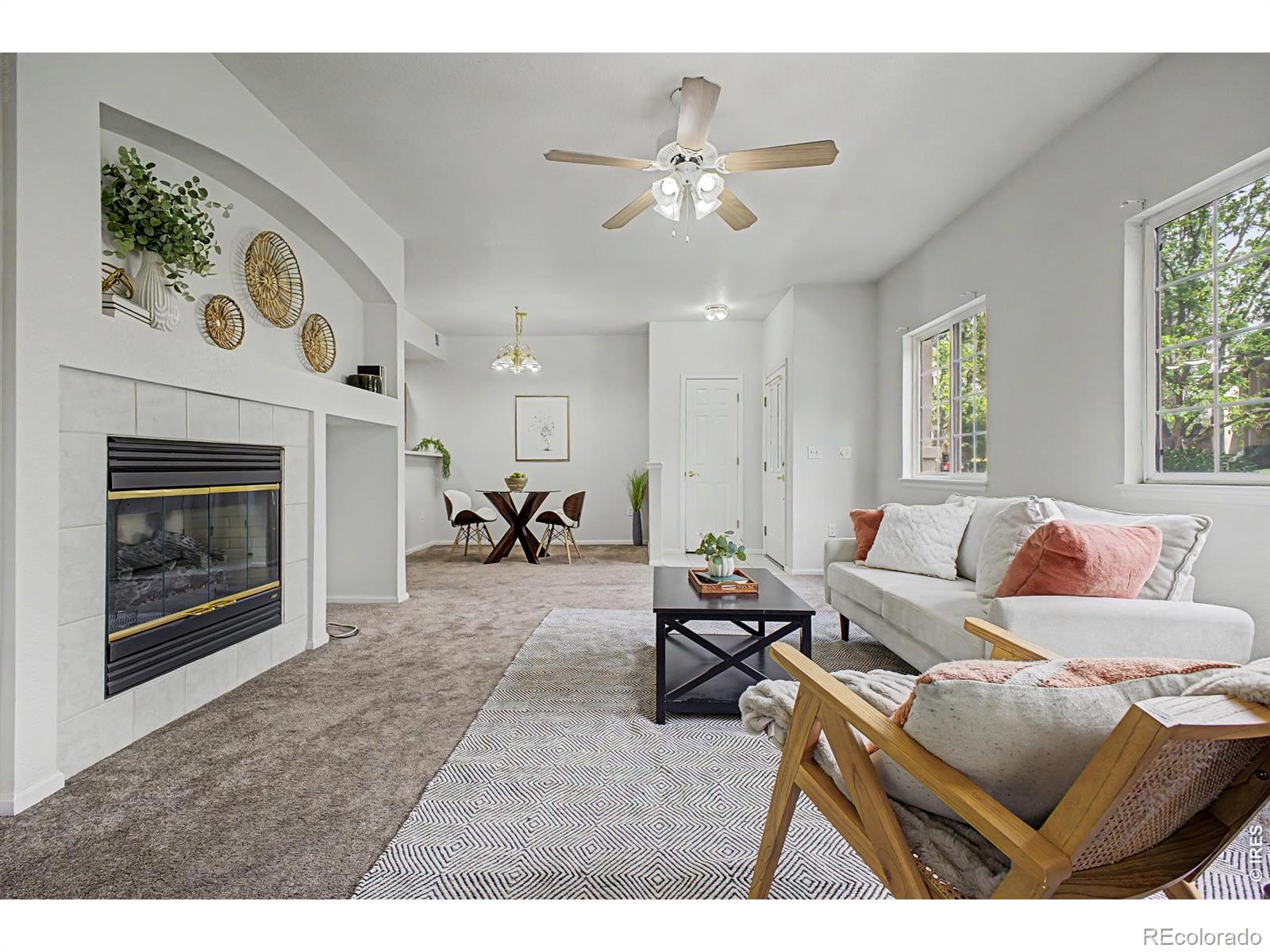 1703 Whitehall Drive Unit: 4F