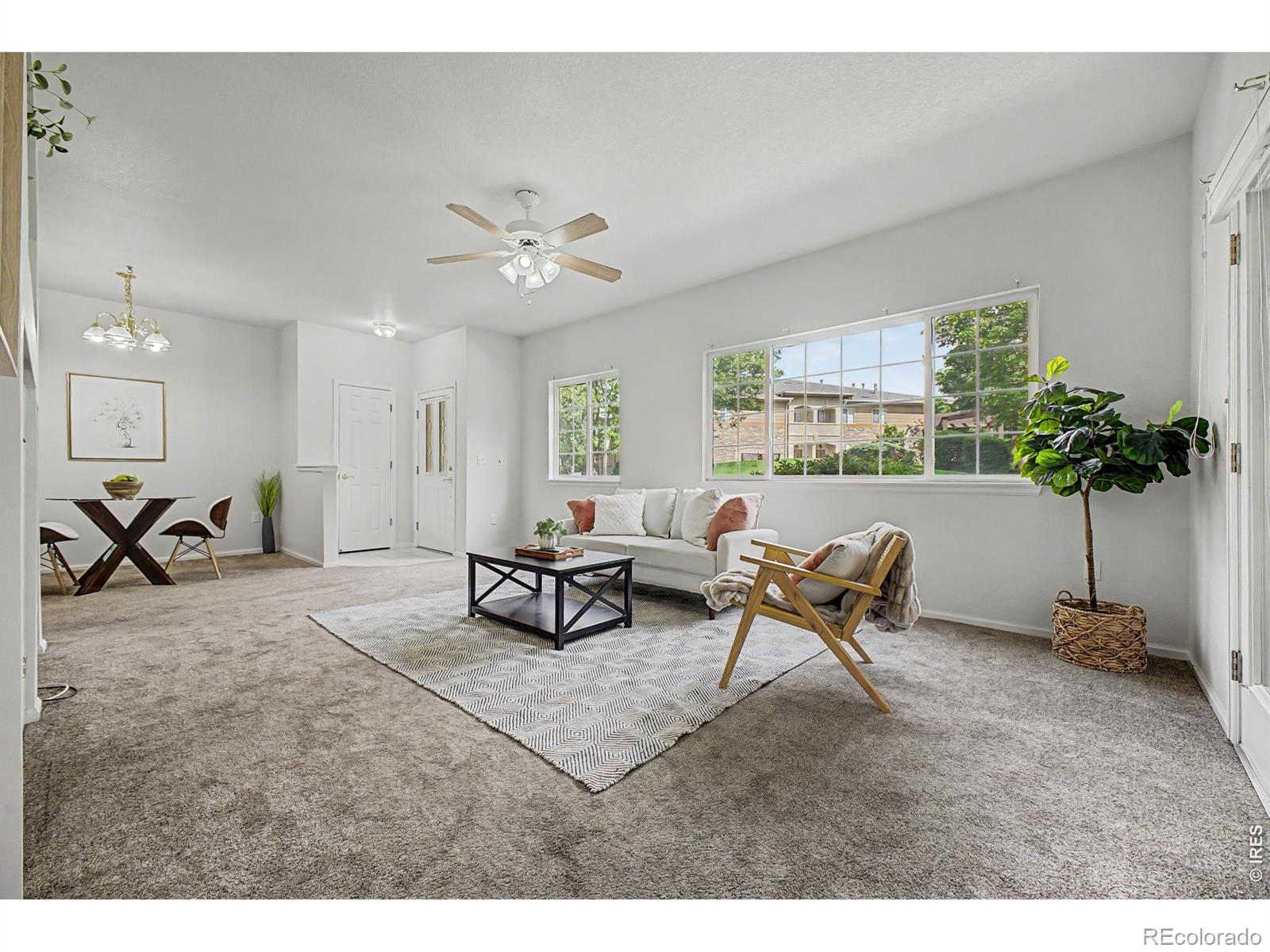 1703 Whitehall Drive Unit: 4F