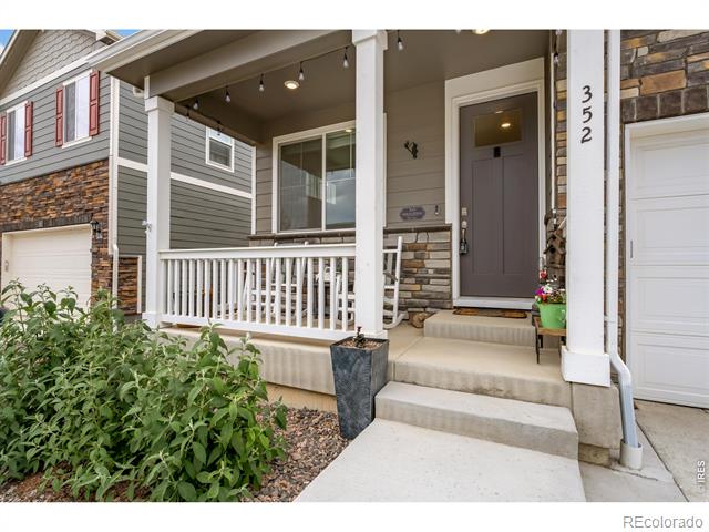 352 Bluebird Road