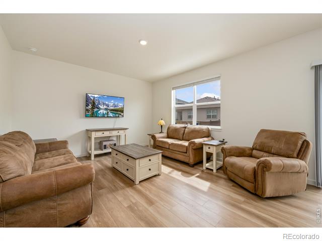 352 Bluebird Road