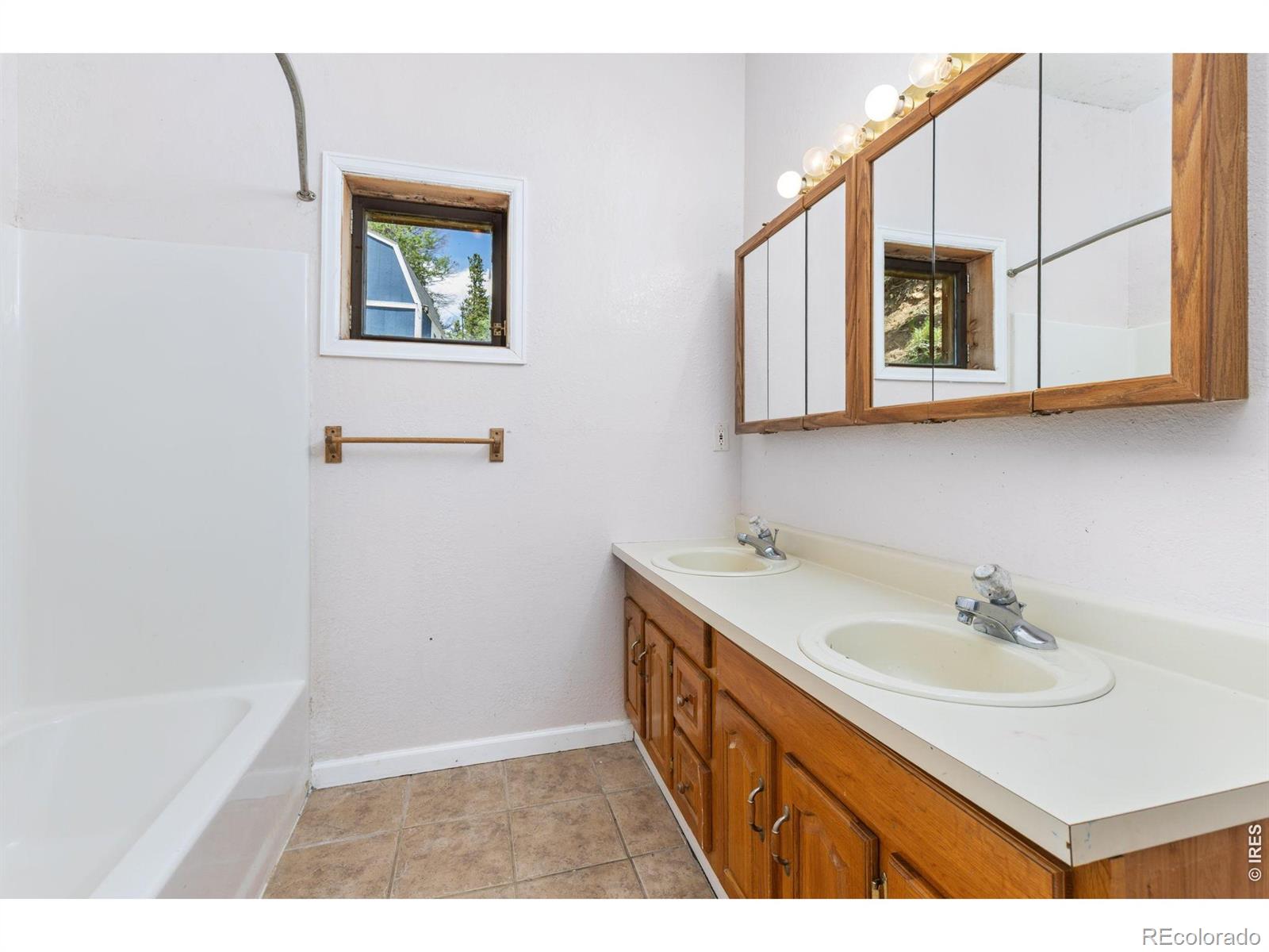 277 Hummer Drive