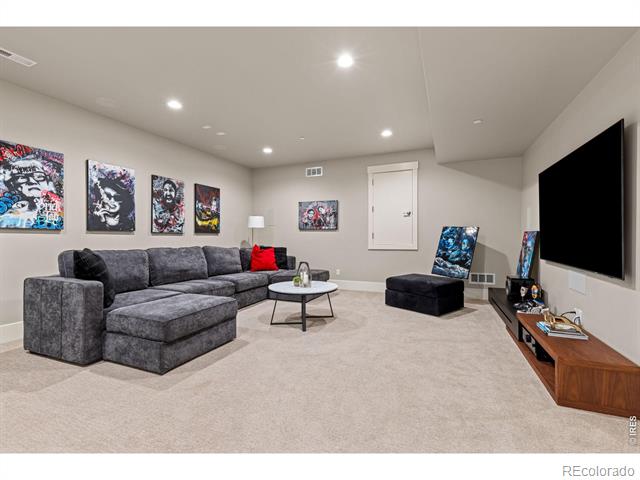 6782 Niwot Hills Drive