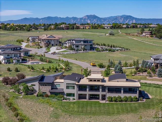 6782 Niwot Hills Drive