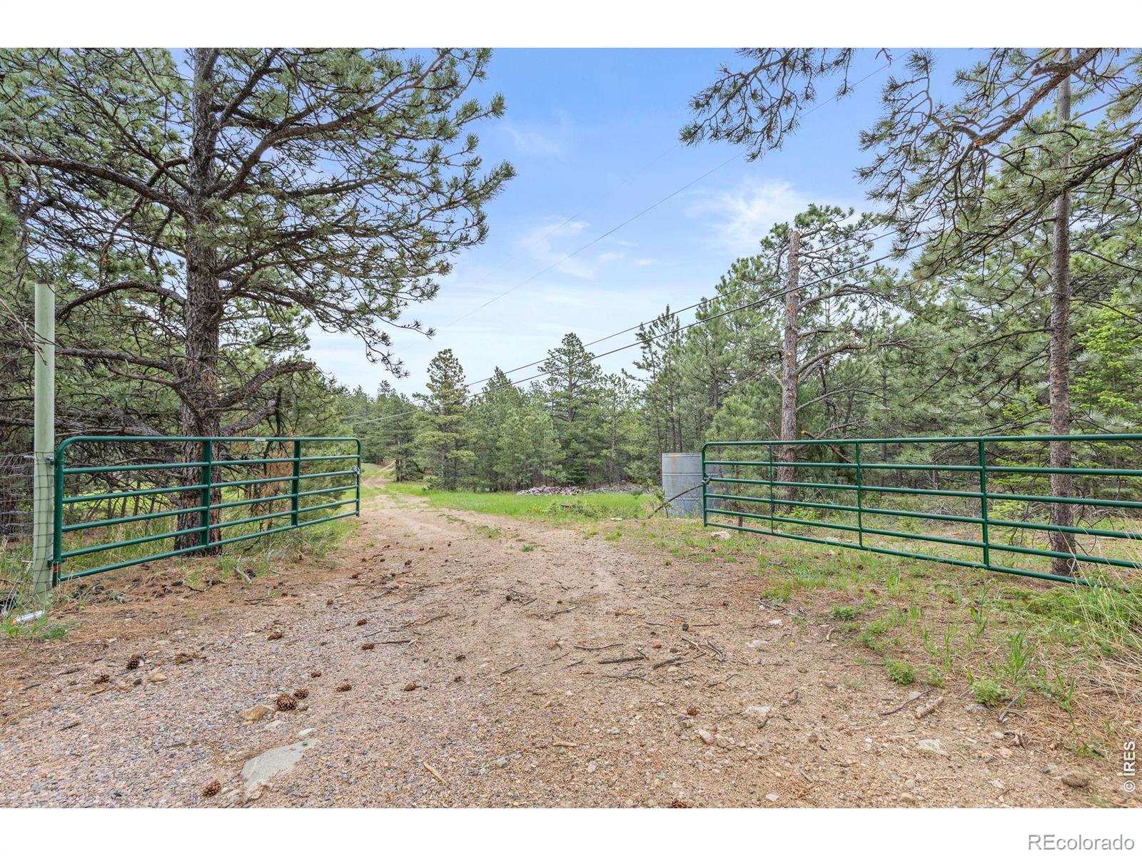 2692 Magnolia Drive