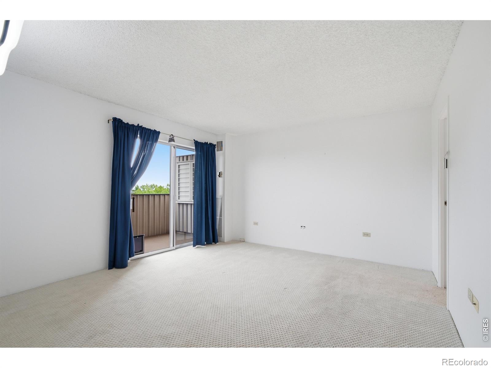 1313 Steele Street Unit: 606
