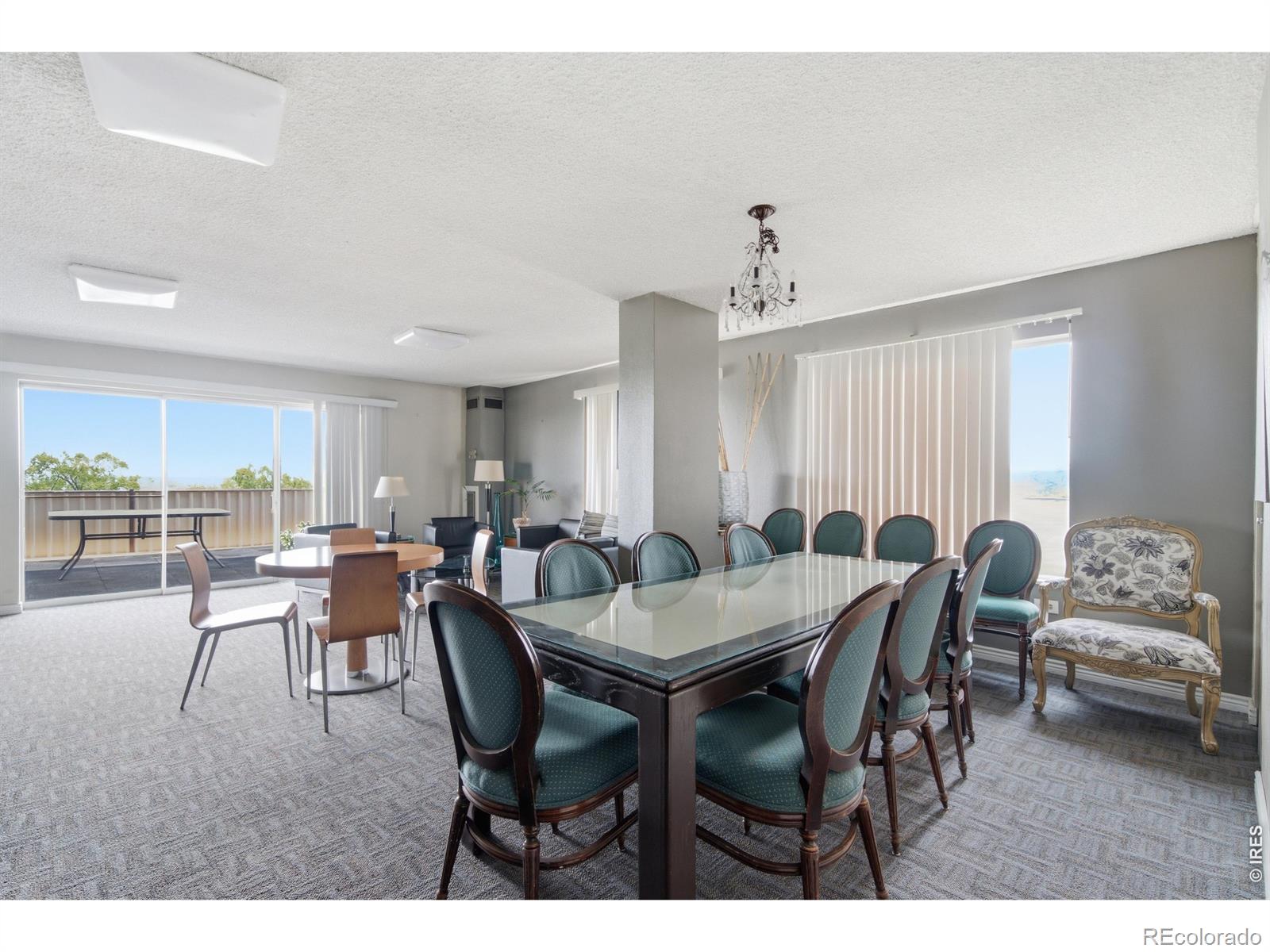 1313 Steele Street Unit: 606