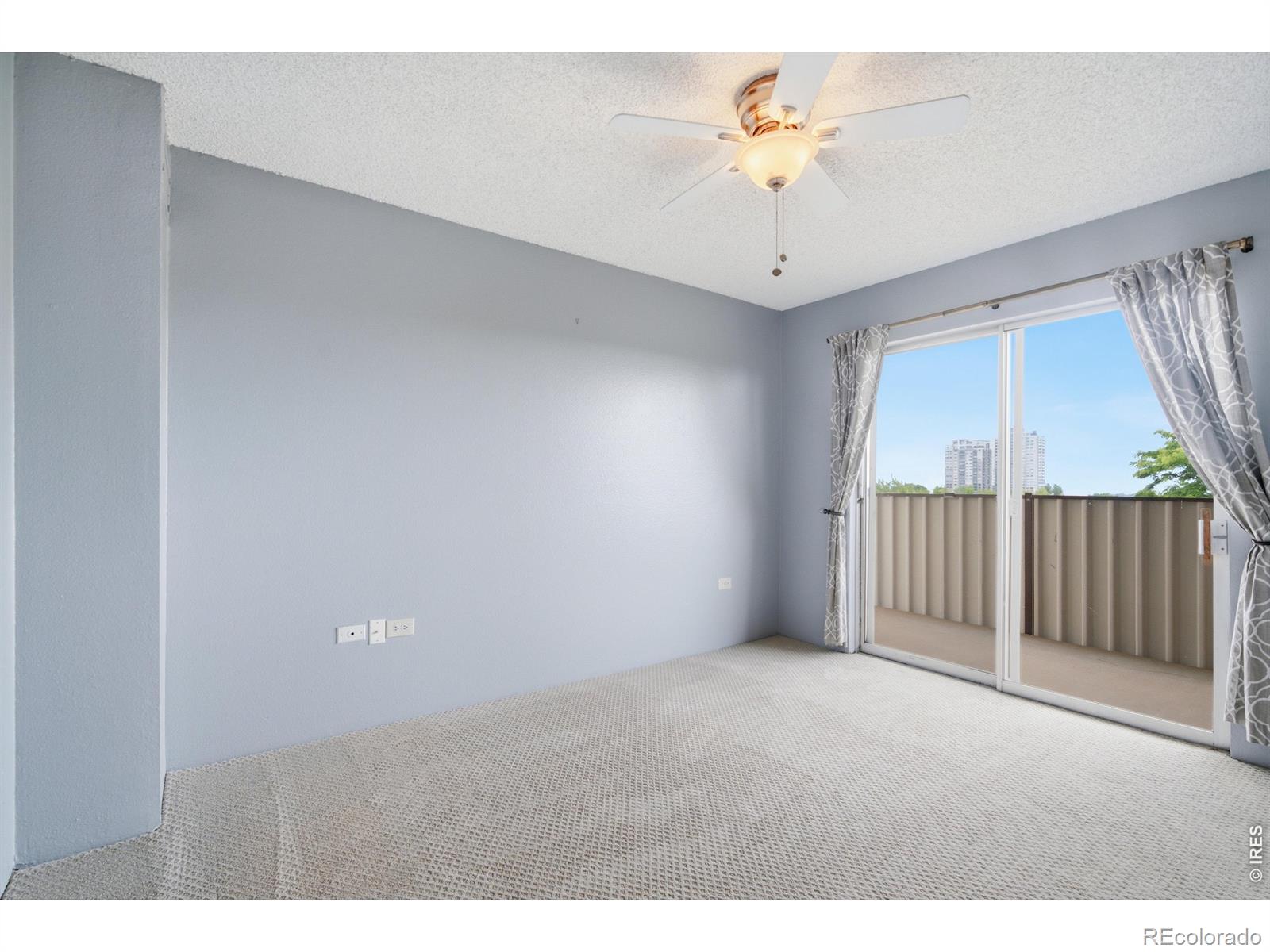 1313 Steele Street Unit: 606