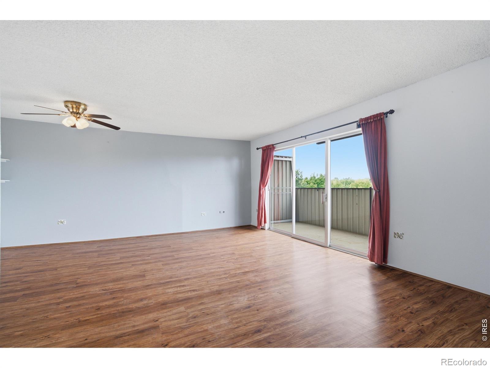 1313 Steele Street Unit: 606