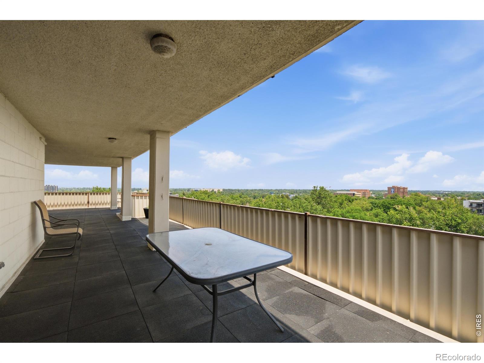 1313 Steele Street Unit: 606