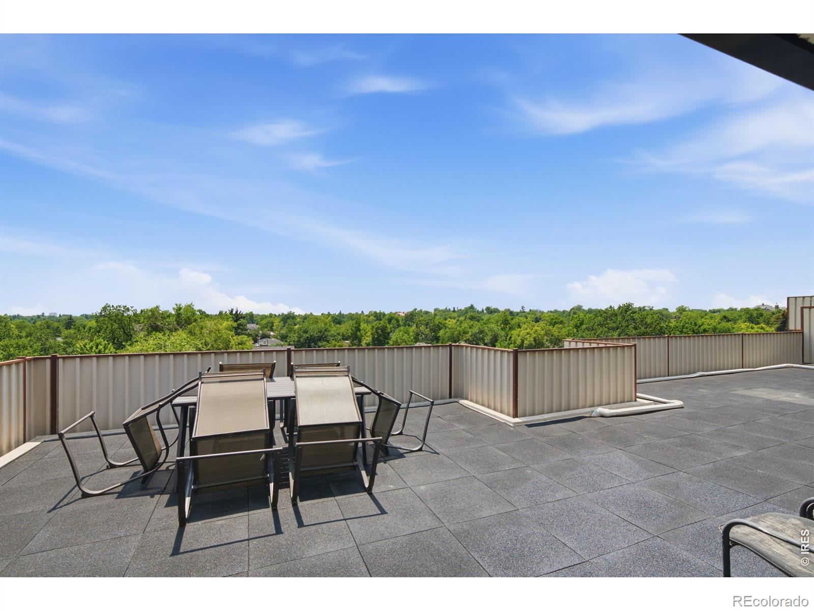 1313 Steele Street Unit: 606