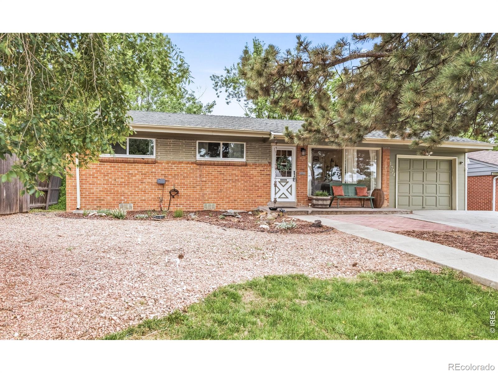 3724 W 85th Avenue