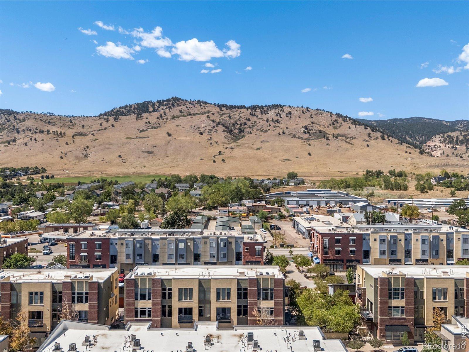 4555 13th Street Unit: E