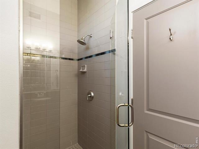 4555 13th Street Unit: E