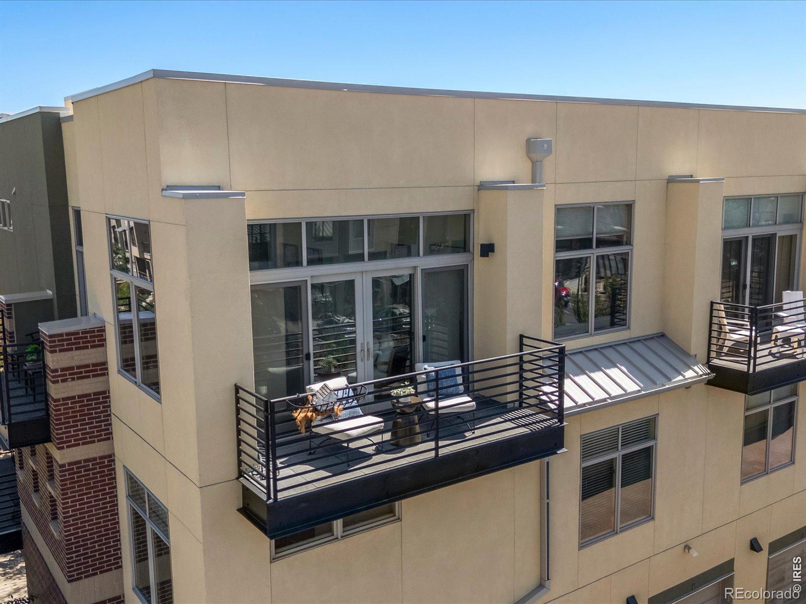 4555 13th Street Unit: E