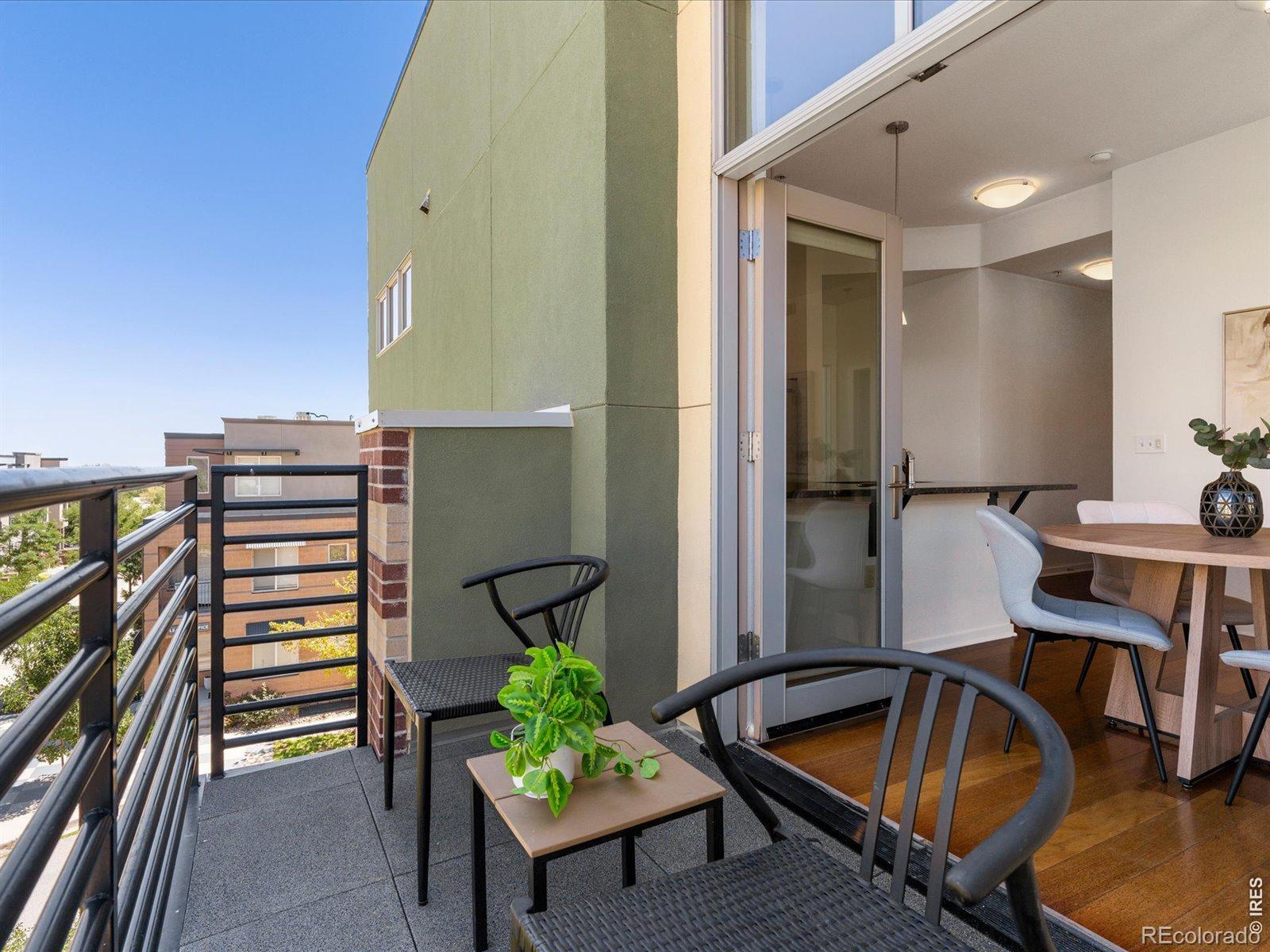4555 13th Street Unit: E