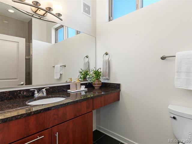 4555 13th Street Unit: E