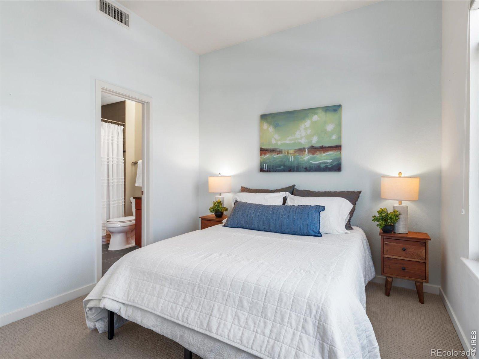 4555 13th Street Unit: E