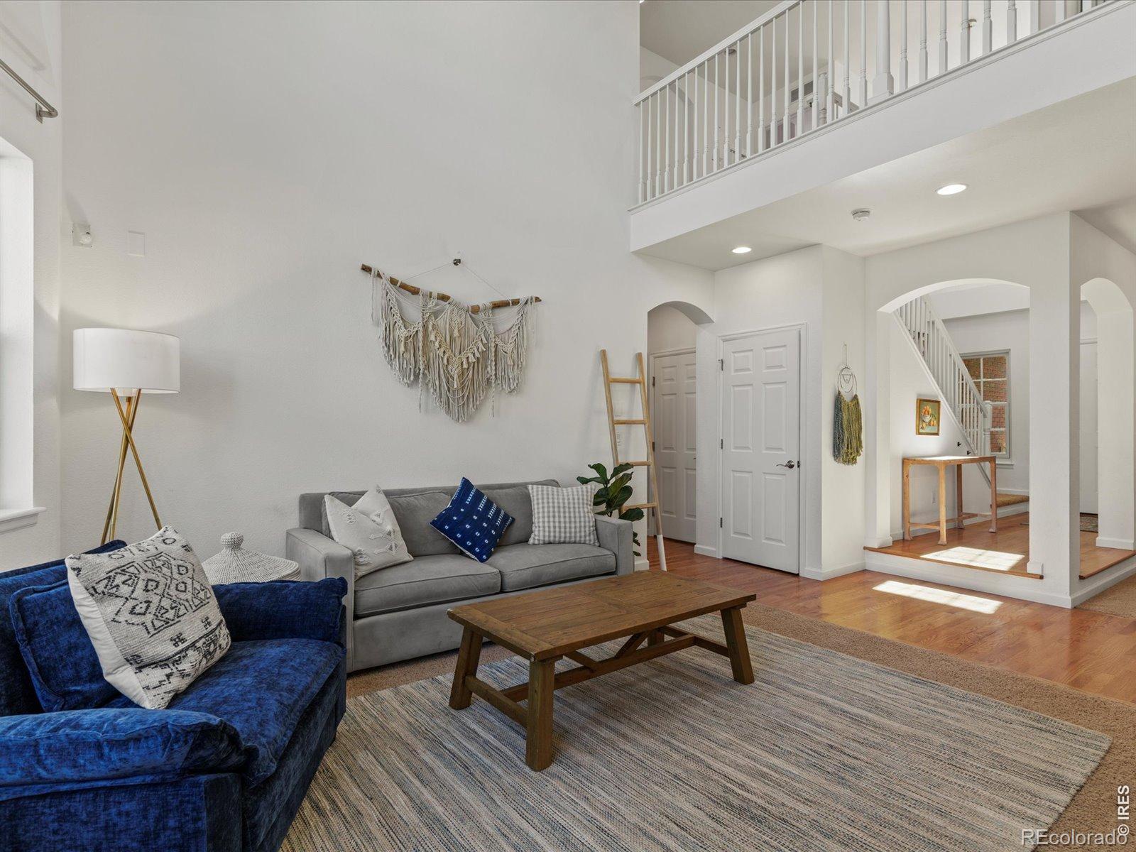 2215 Creekside Drive