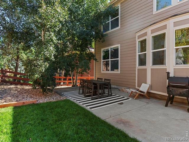 2215 Creekside Drive