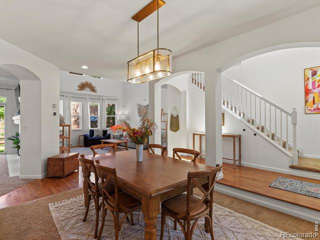 2215 Creekside Drive