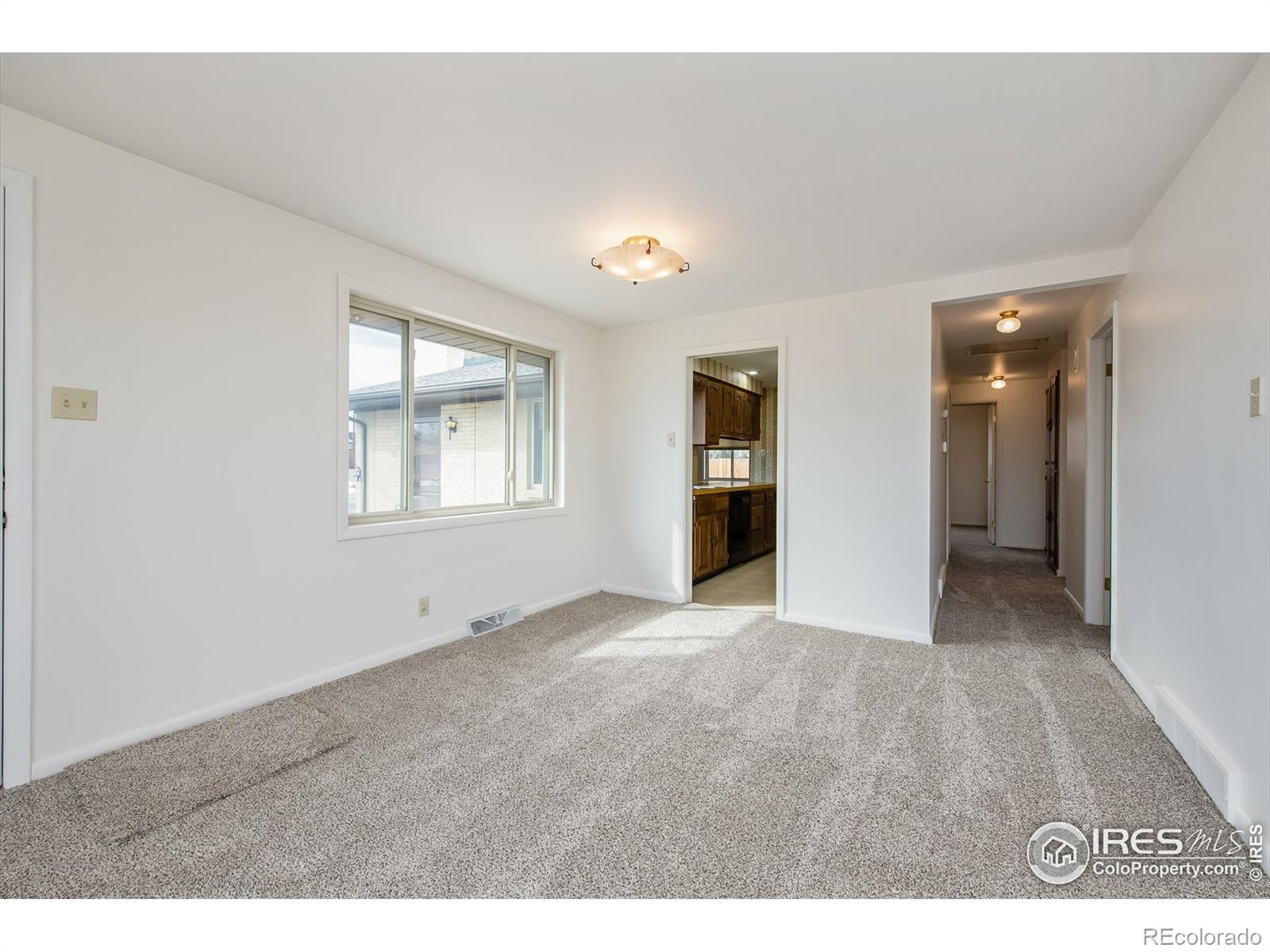 101 Agate Way