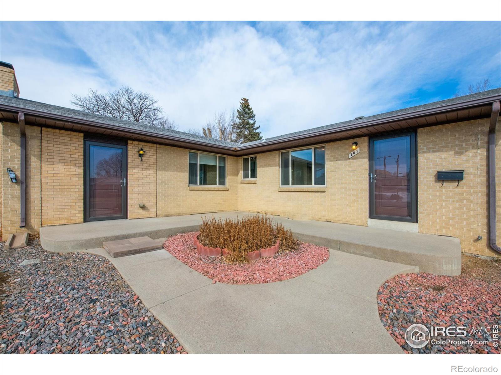 101 Agate Way