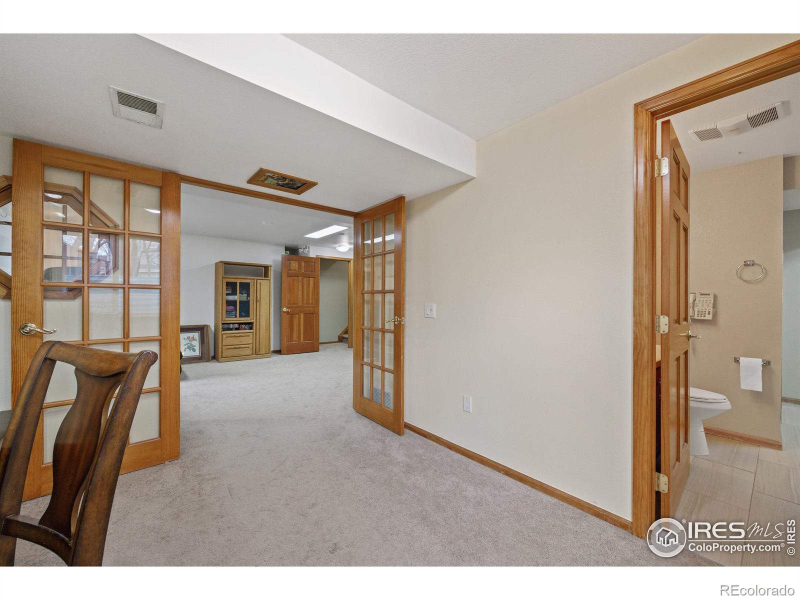 830 W Mulberry Street