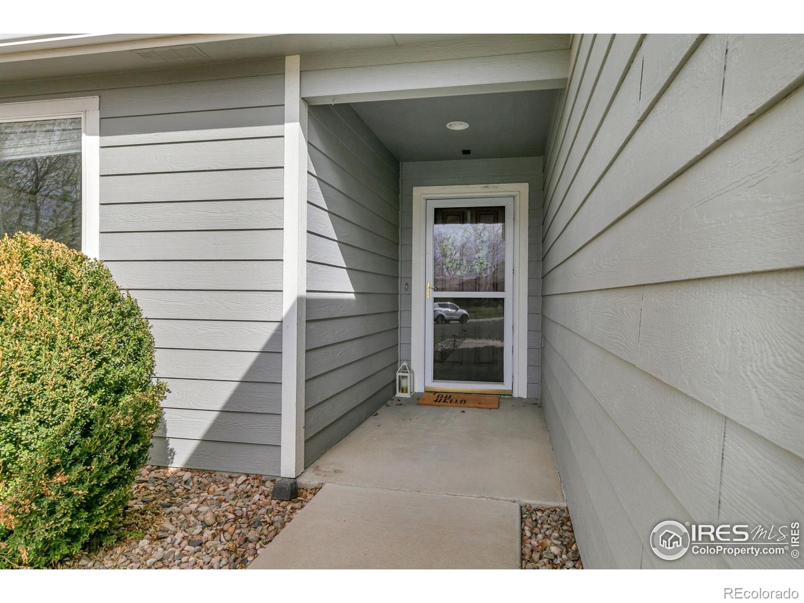 720 Glenloch Drive
