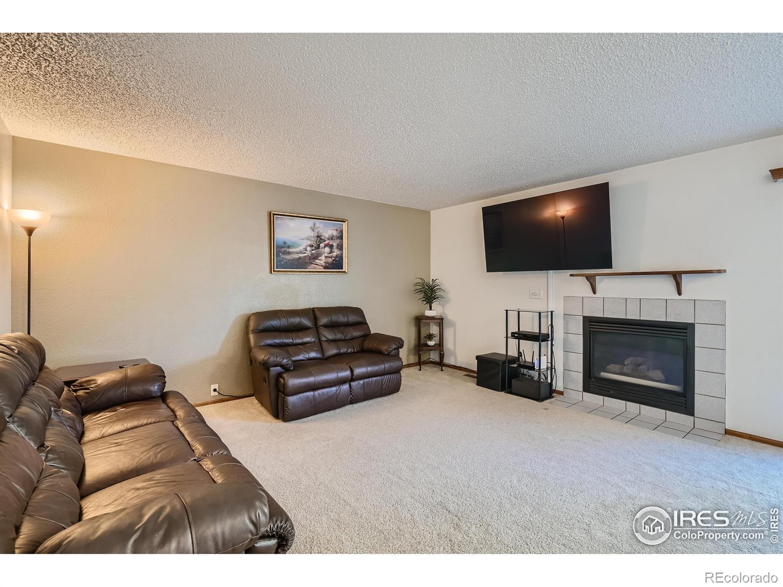 1321 W 132nd Place