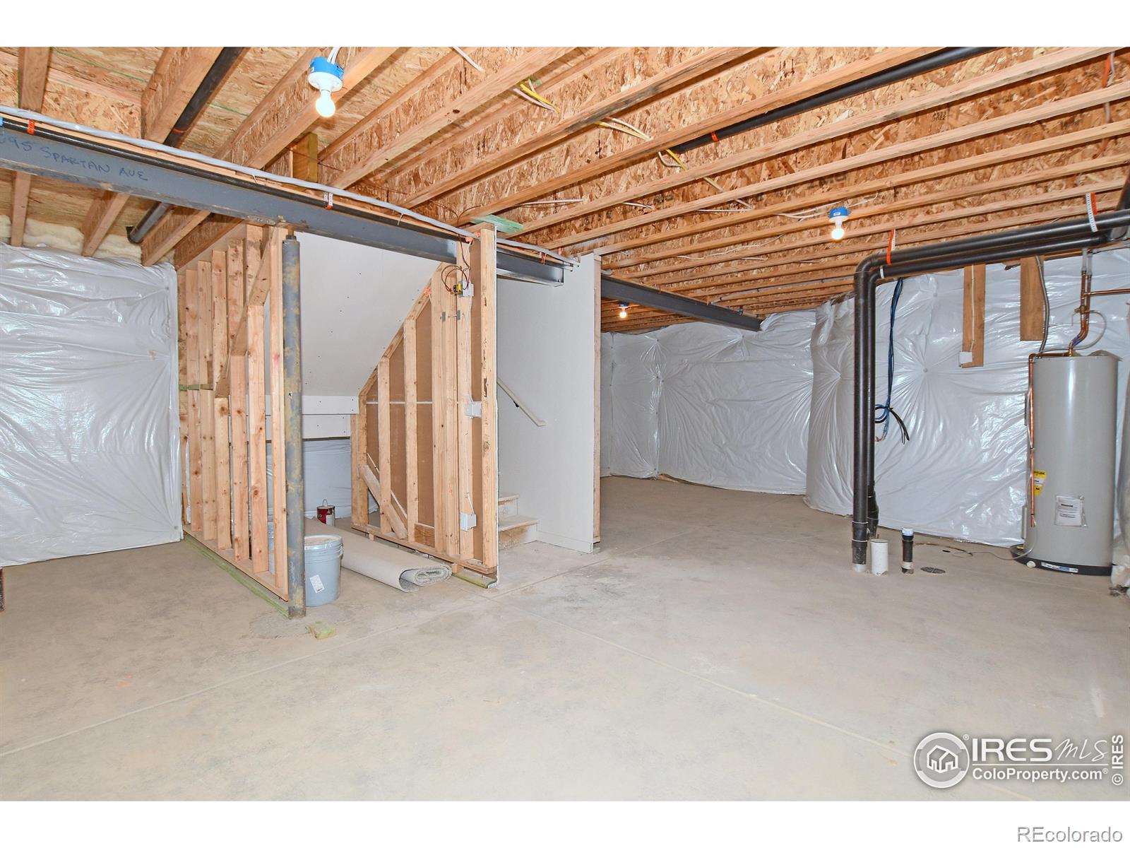 244 E 4th Street
