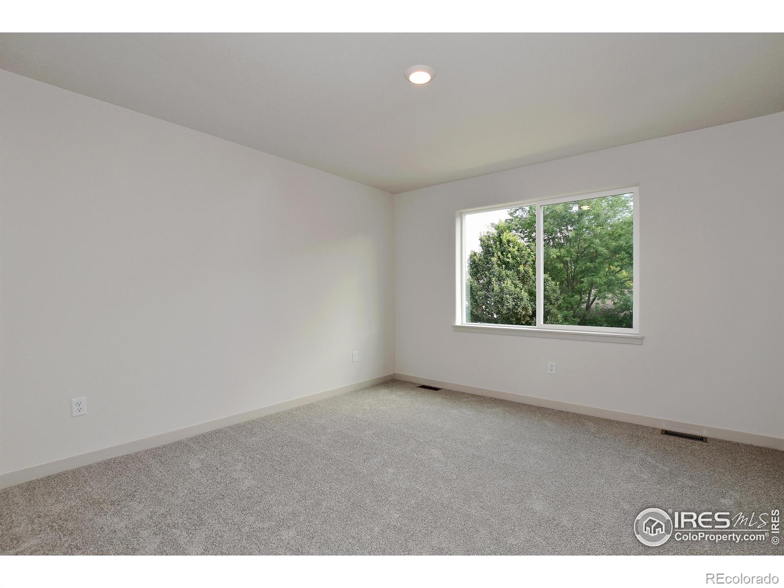244 E 4th Street