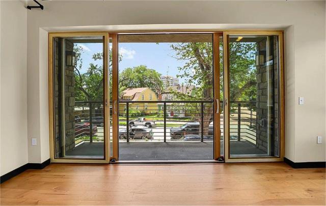 20 Boulder Court 201