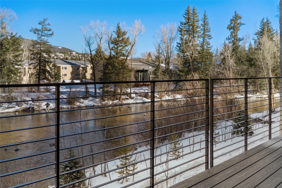 740 Blue River PARKWAY D22