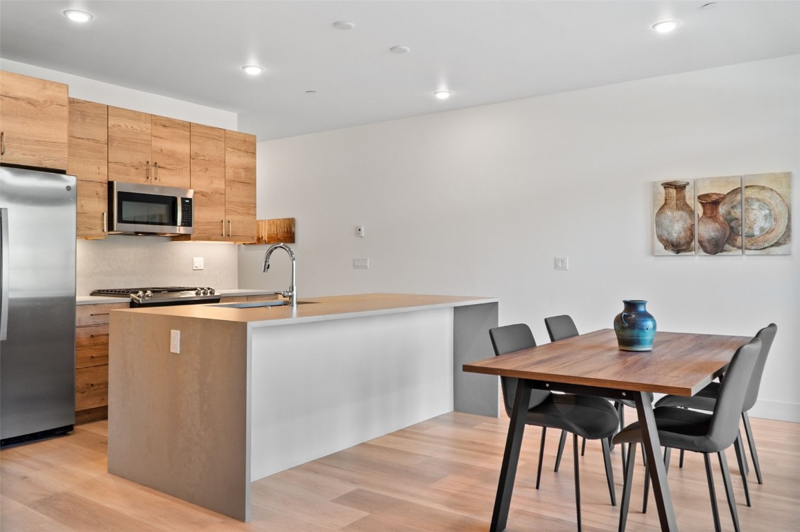 740 Blue River PARKWAY D22