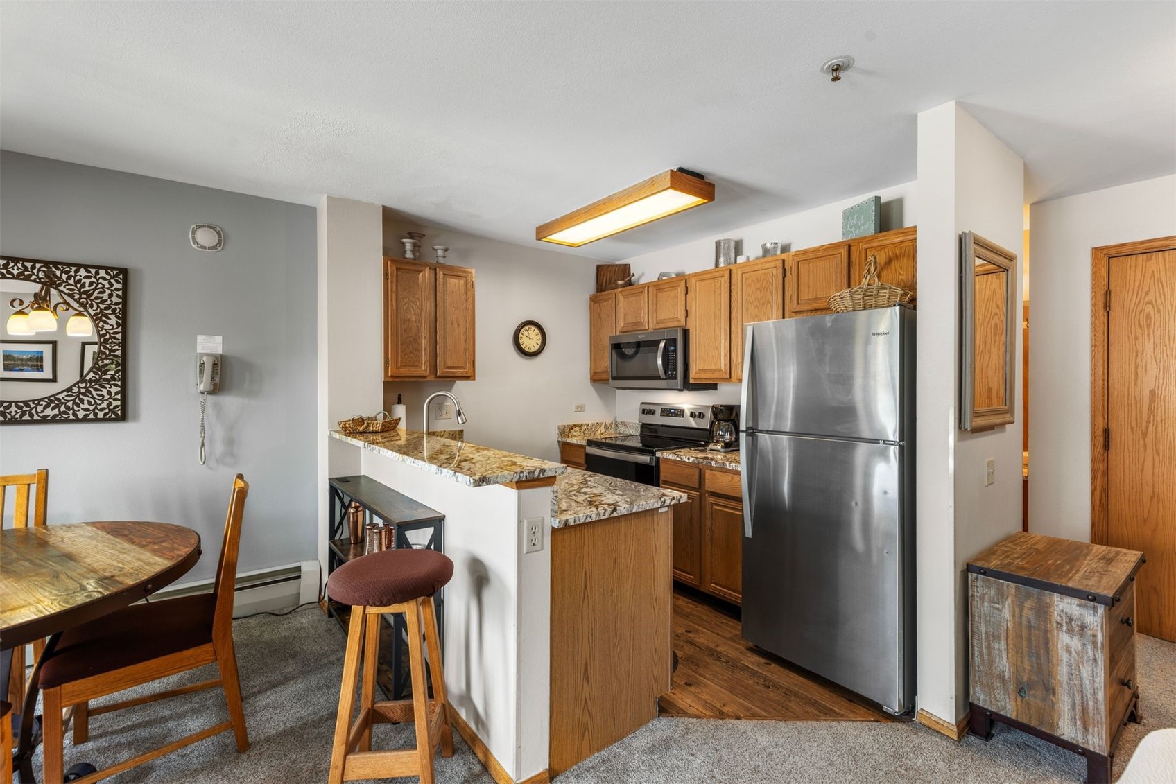 100 S Park AVENUE W209