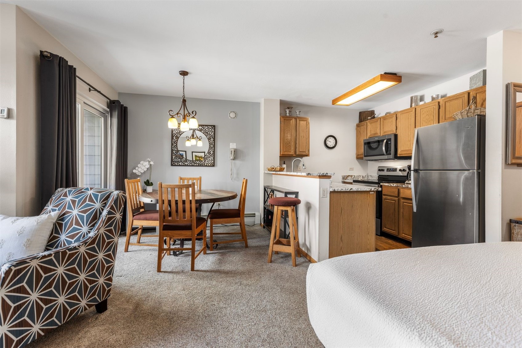 100 S Park AVENUE W209