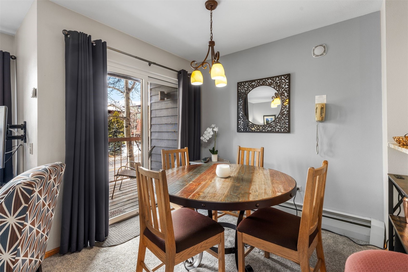 100 S Park AVENUE W209