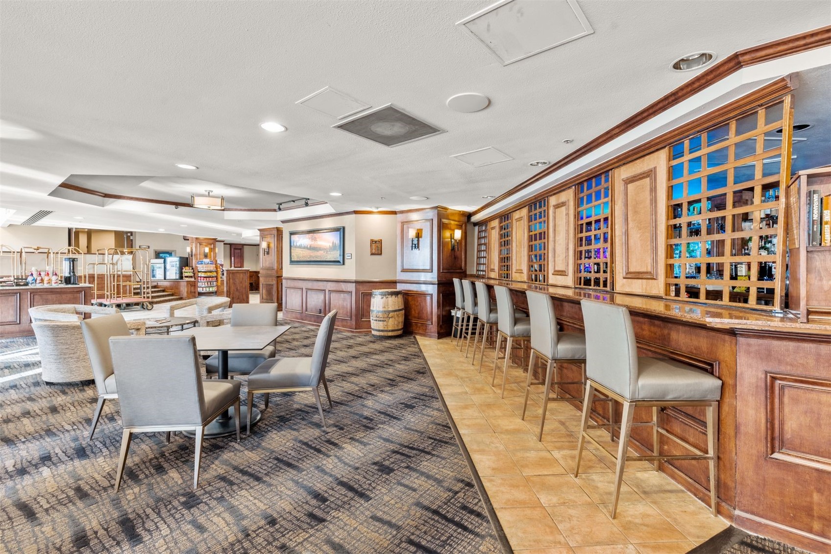 100 S Park AVENUE W209