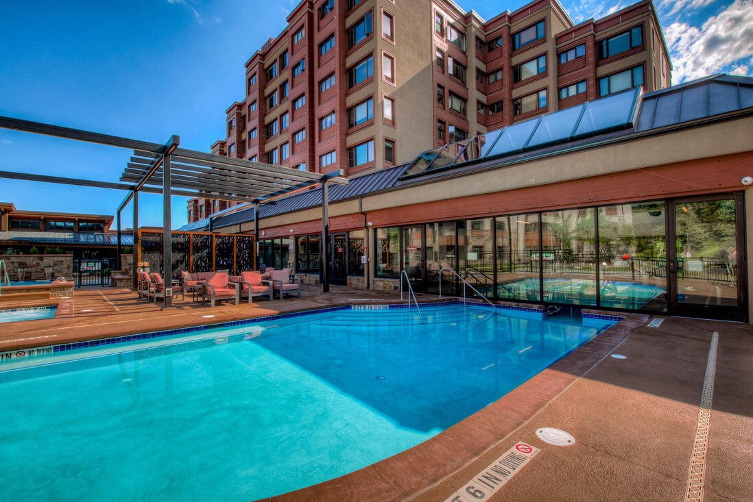 535 S Park AVENUE 215