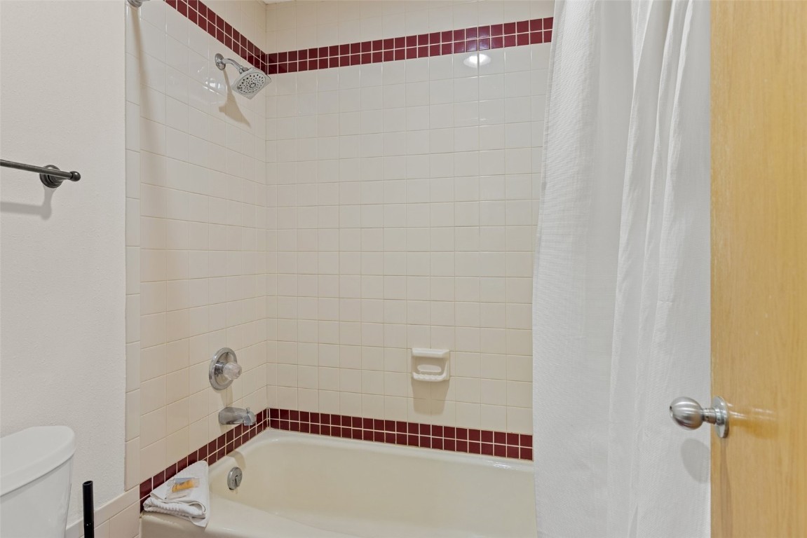 1211 W Keystone ROAD 2755