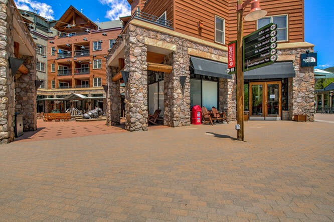 100 Dercum SQUARE 8363